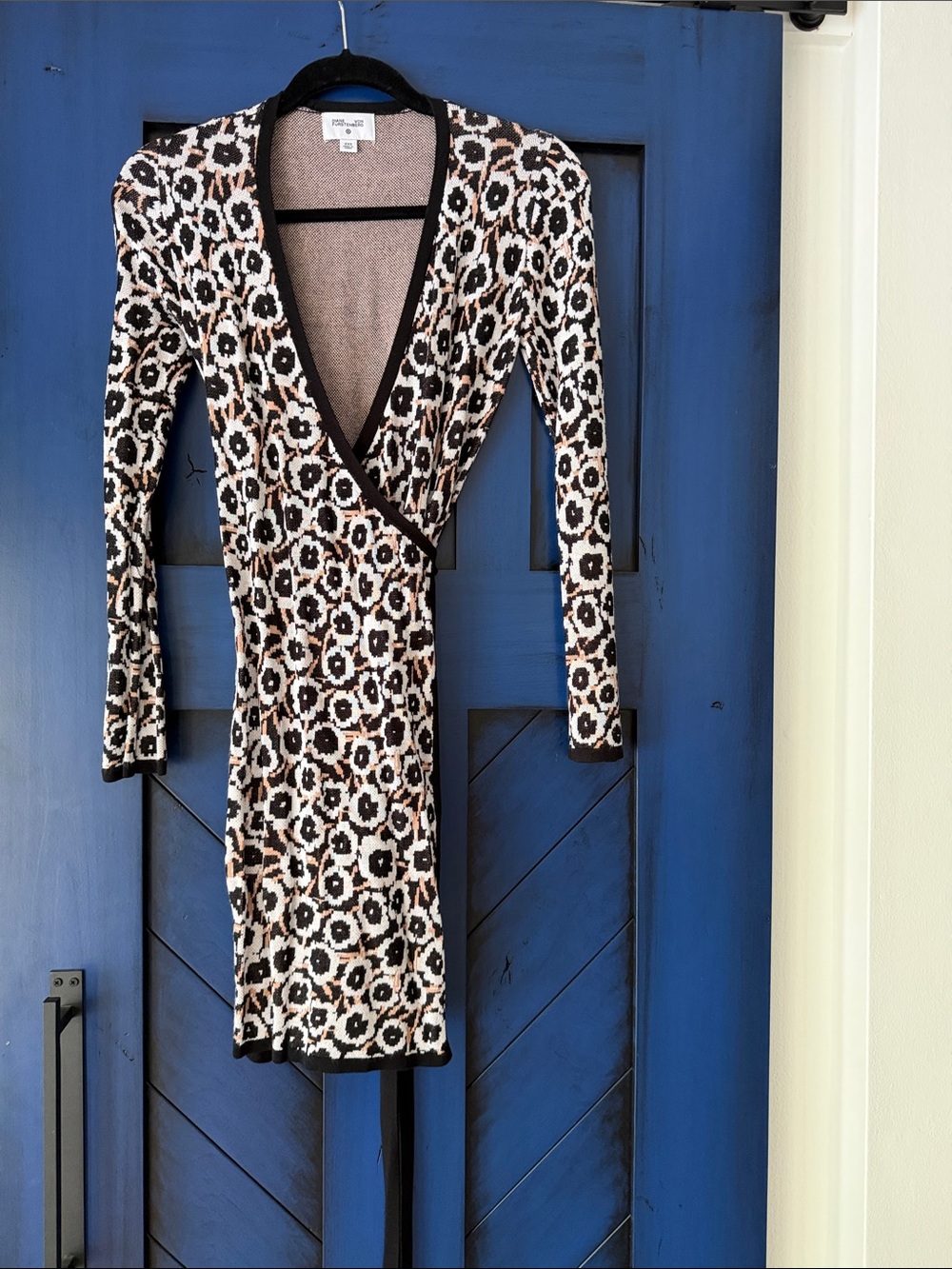 Diane von Furstenberg for Target Cream, Brown & Black Long Sleeve Wrap Dress